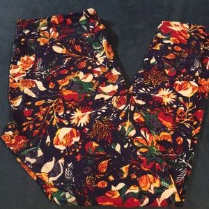 EUC Lularoe TC Leggings